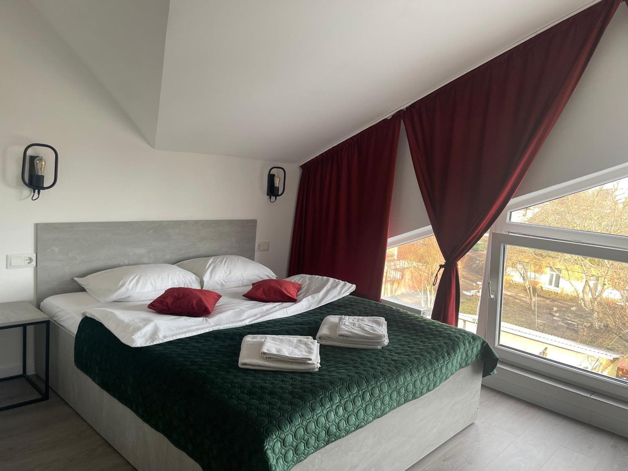Hotel Femina Zhytomyr Ngoại thất bức ảnh