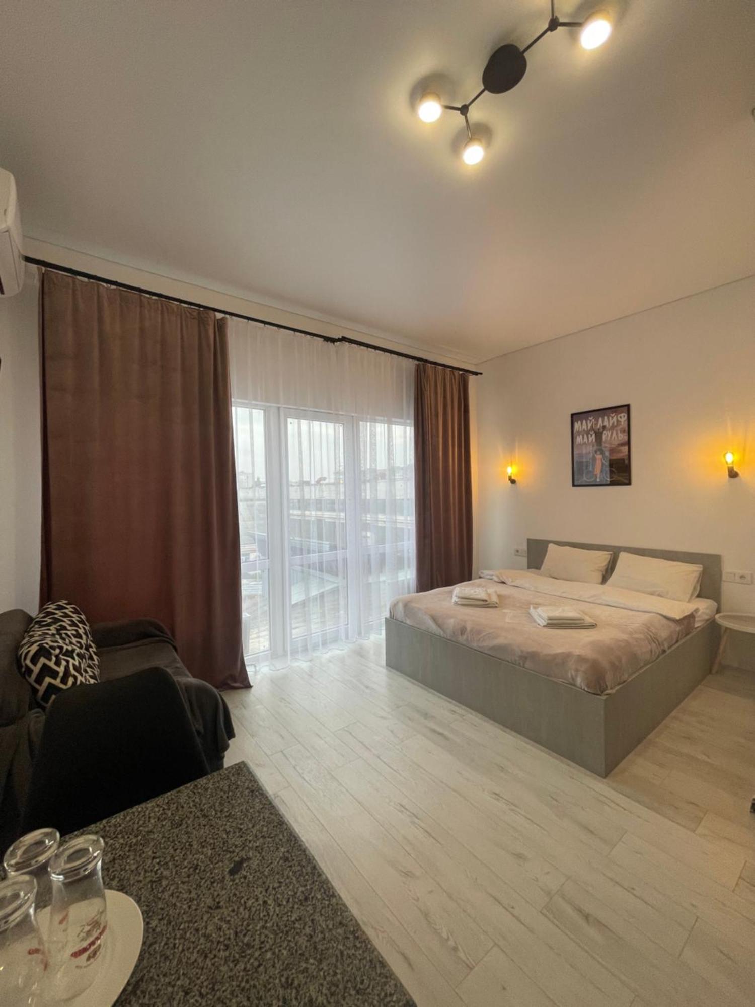 Hotel Femina Zhytomyr Ngoại thất bức ảnh